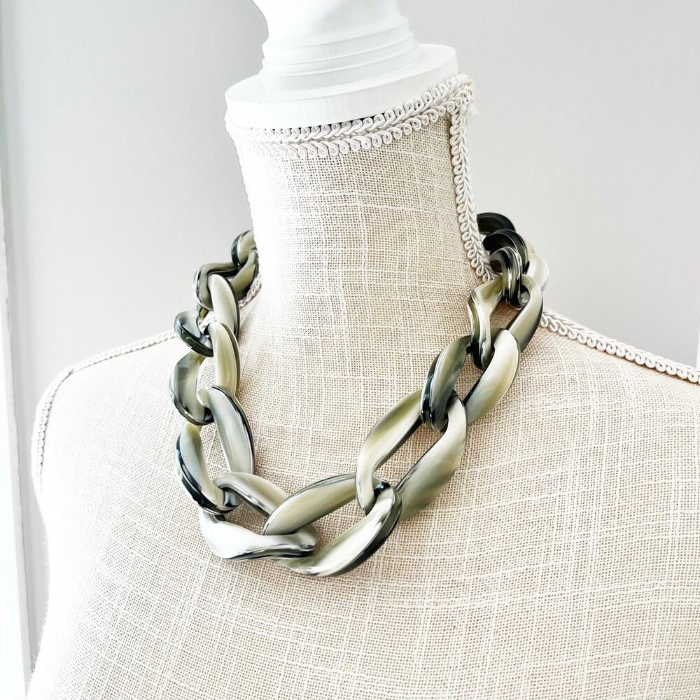 J. Crew Chunky Acrylic Link Statement Necklace